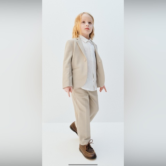Zara Kids Suite Jacket and Pants - Beige Size 5 - Picture 9 of 9
